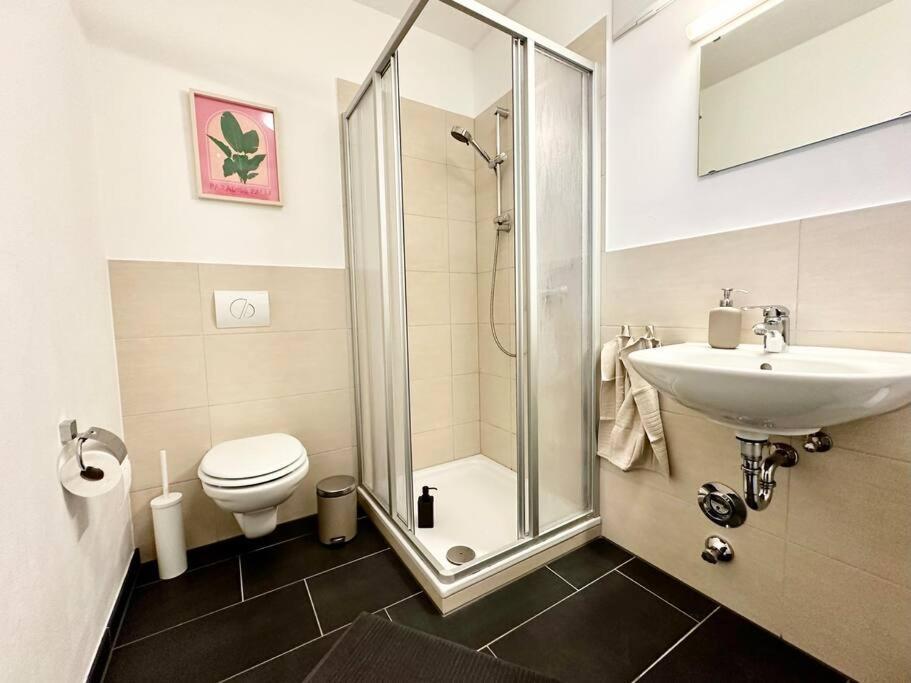 Stylisches Studio Mit Privatem Stellplatz Wenige Minuten Von Der Innenstadt & Mosel Koblenz  Exterior photo